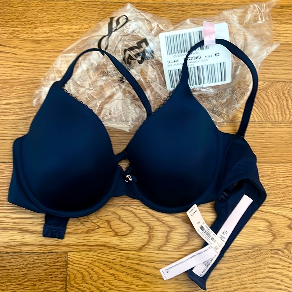 NWT 36B VS satin navy blue Body by Victoria perfect coverage bra